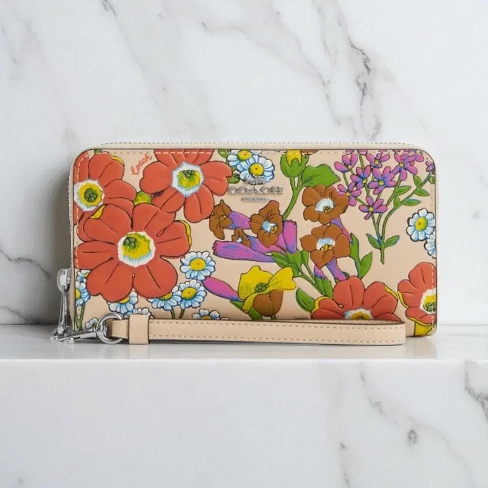 Coach Long Zip Around Wallet With Floral Print in Ivory Multi Leather CR930